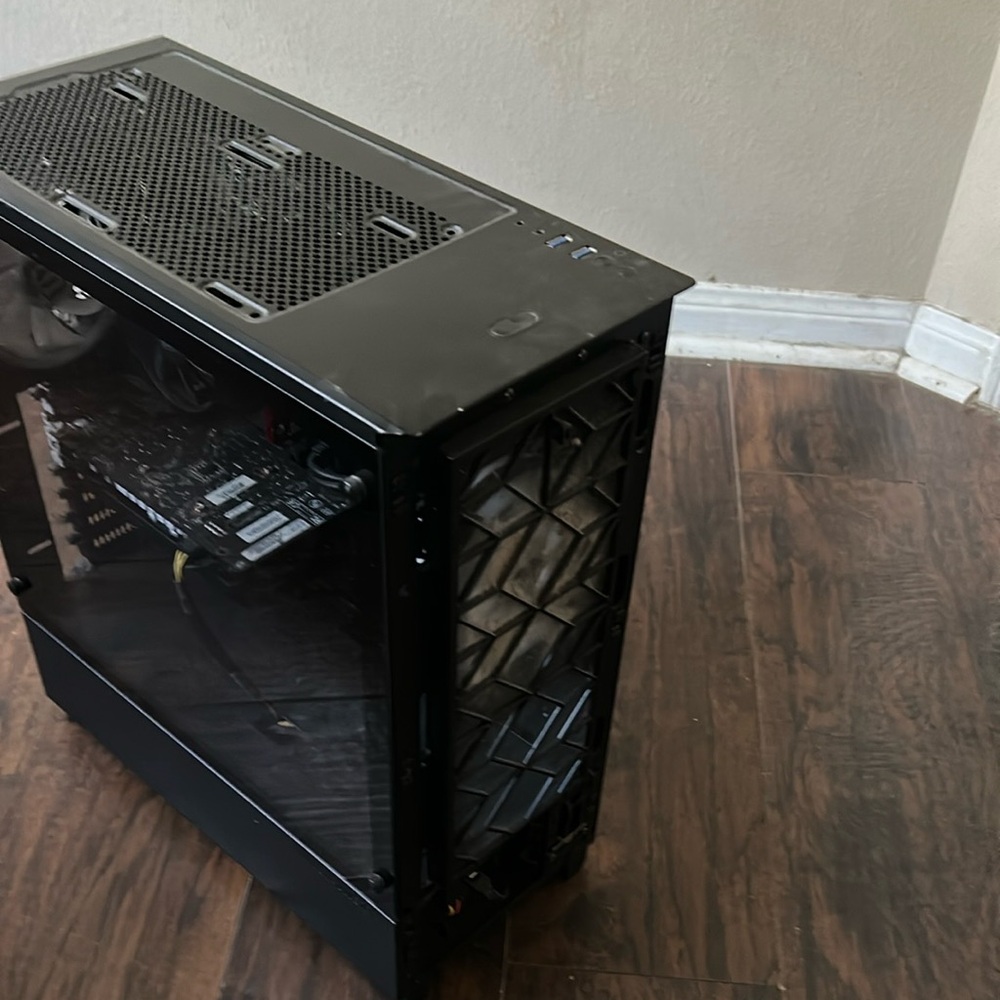 High-Performance Black Gaming CyberPower PC